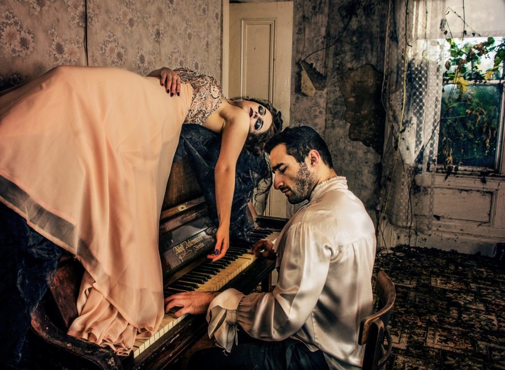 Photo by Debbie Deboo Photography