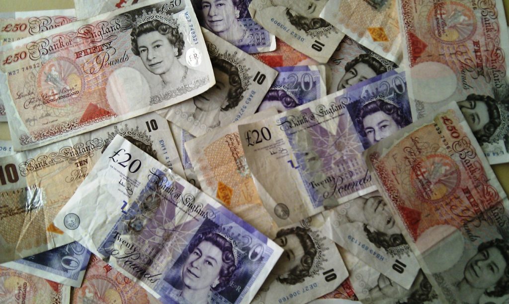 money-351078_1920 (2)