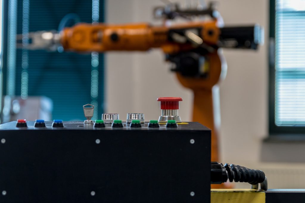 robot-2791670_1920