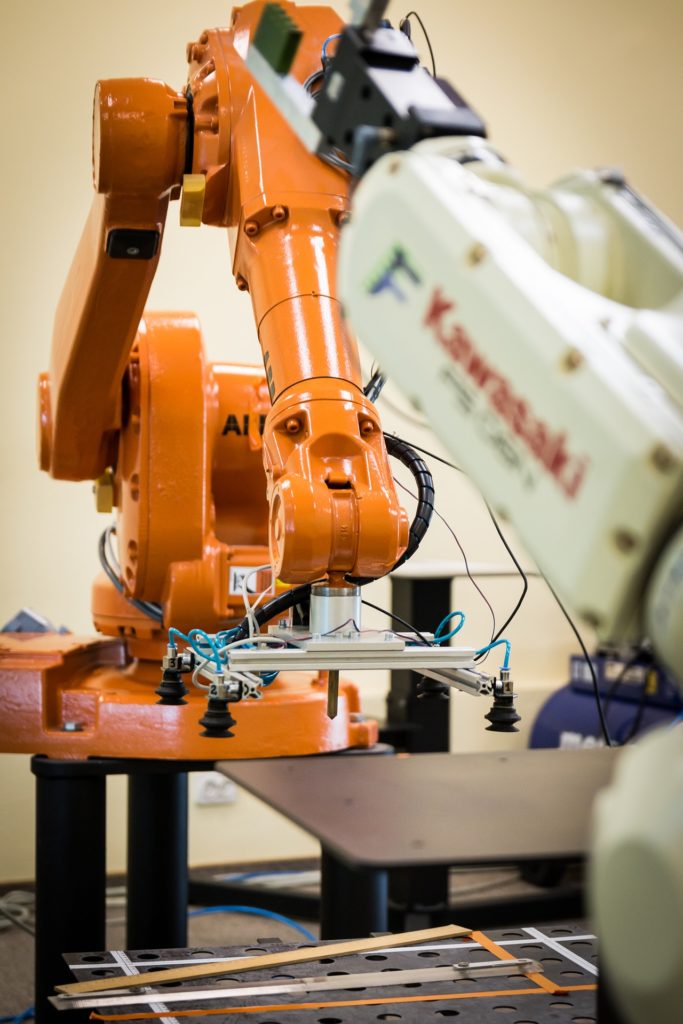 robot-2791677_1920